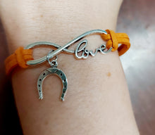 Load image into Gallery viewer, Love with Horseshoe Bracelet
