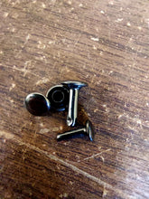 Load image into Gallery viewer, Spare Rivets & Chigaco Screws