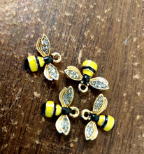 Load image into Gallery viewer, Bee Charm