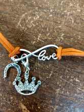 Load image into Gallery viewer, Love with Horseshoe Bracelet