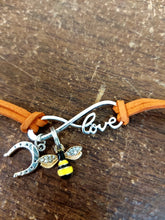 Load image into Gallery viewer, Love with Horseshoe Bracelet