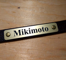 Load image into Gallery viewer, Bold Lamacoid Plastic Custom Engraved Halter Plate